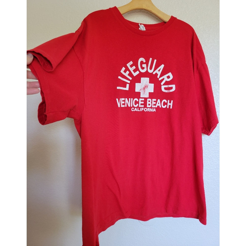 VNT lifeguard Venice Beach mens red 2XL tee